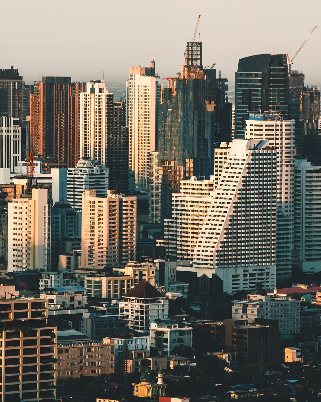 High-rise buildings in Bangkok, photography by Alexander Kaufmann