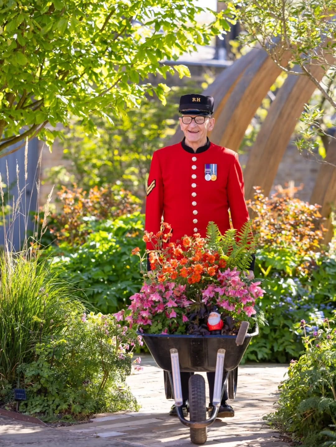 Retired British Army veteran Paul. Photography by Oliver Dixon.