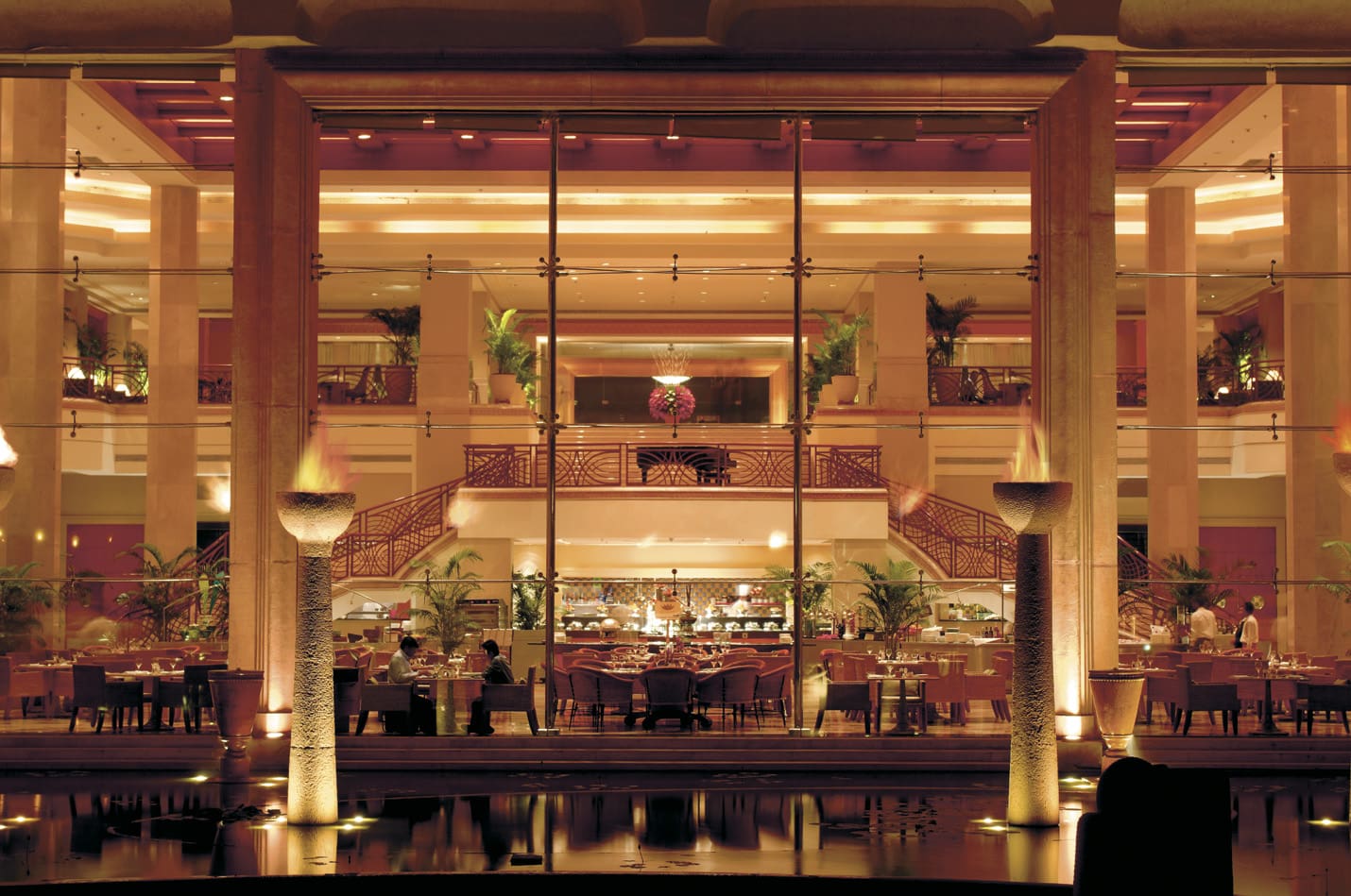 Best hotels Mumbai | The Lotus Cafe at JW Marriott Juhu