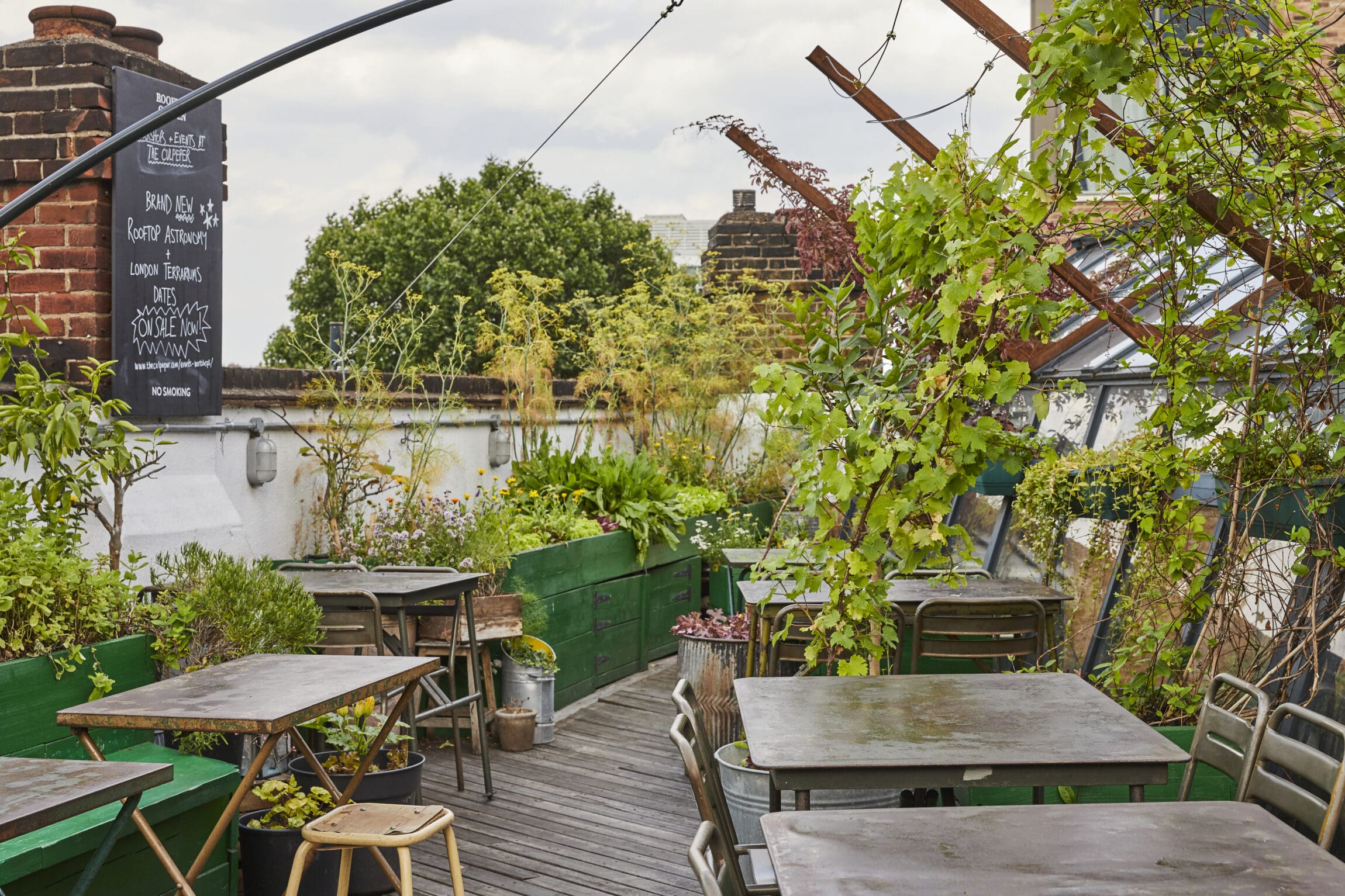 The best outdoor restaurants in London | the verdant rooftop on The Culpeper
