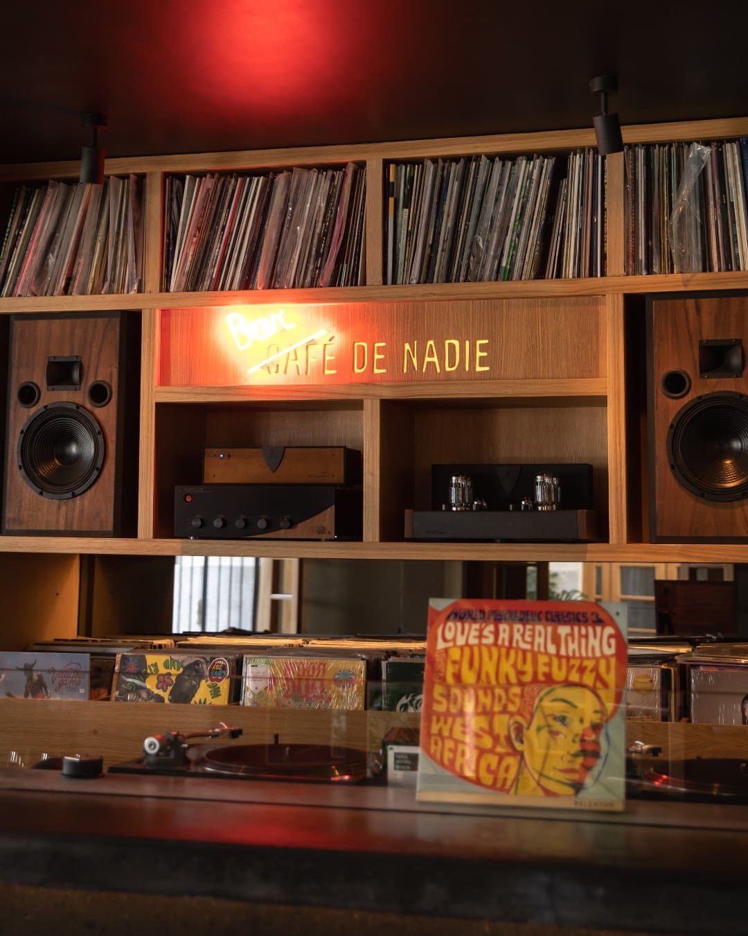 Vinyl listening at Café de Nadie in Roma Norte