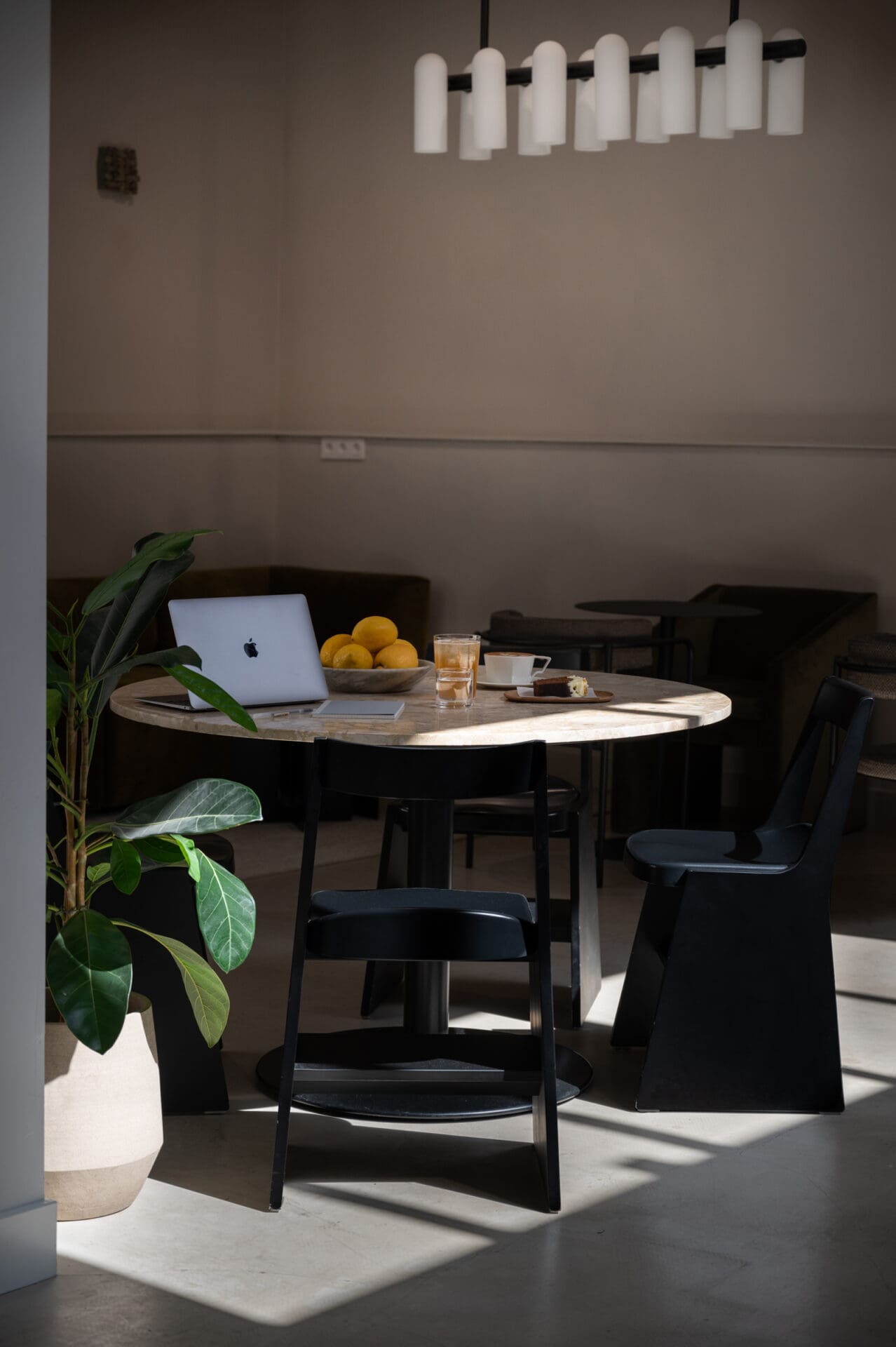 What are countries doing for digital nomads? A laptop on a table, co-working in Amsterdam