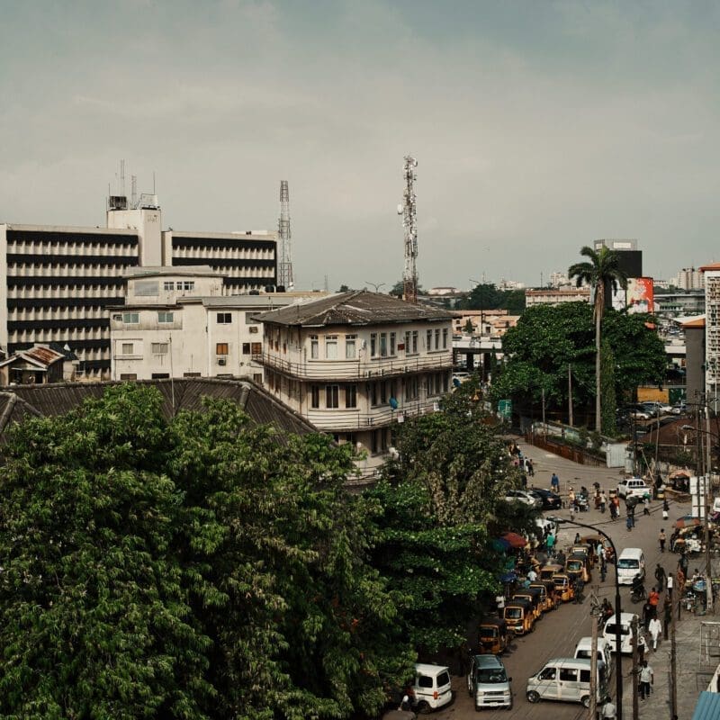 A Yoruba girl’s guide to the holiday season in Lagos | A Lagos street scene