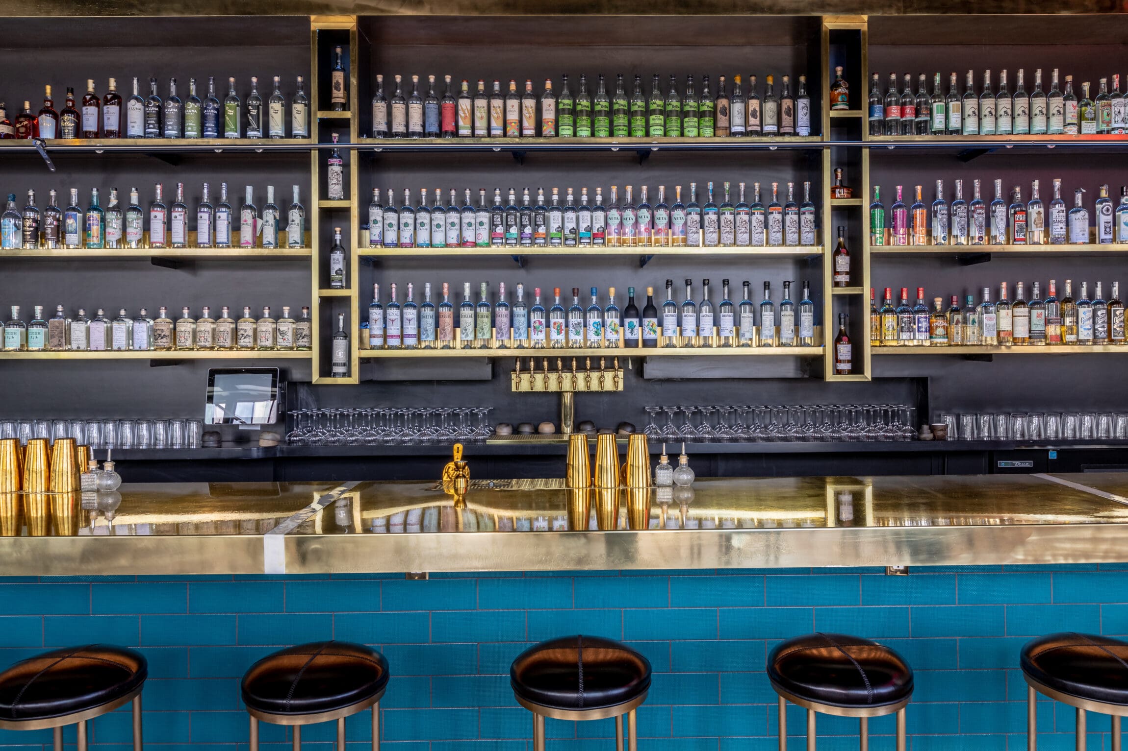 An interview with Ivan Vasquez | a mezcal-lined blue and copper bar