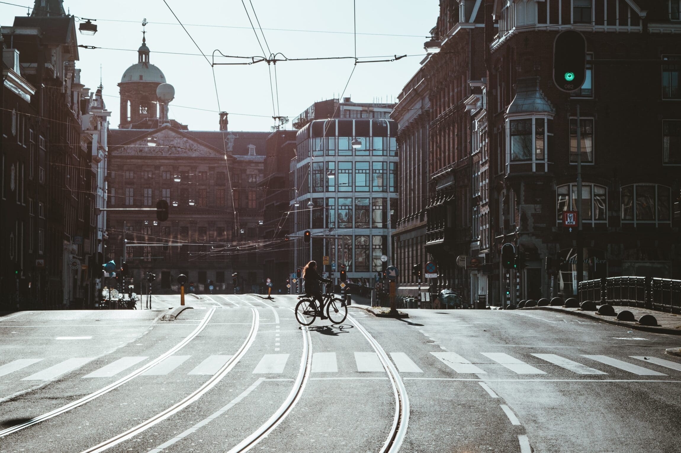 My city: Amsterdam | Bike rides through the street