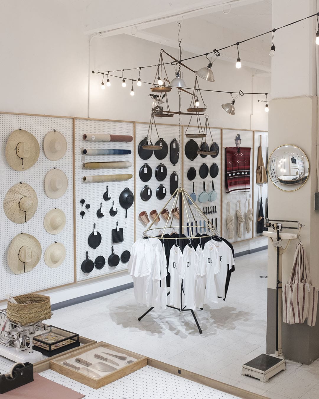 Artisanal homeware at Utilitario Mexicano. Photography by Khaled Aboumrad