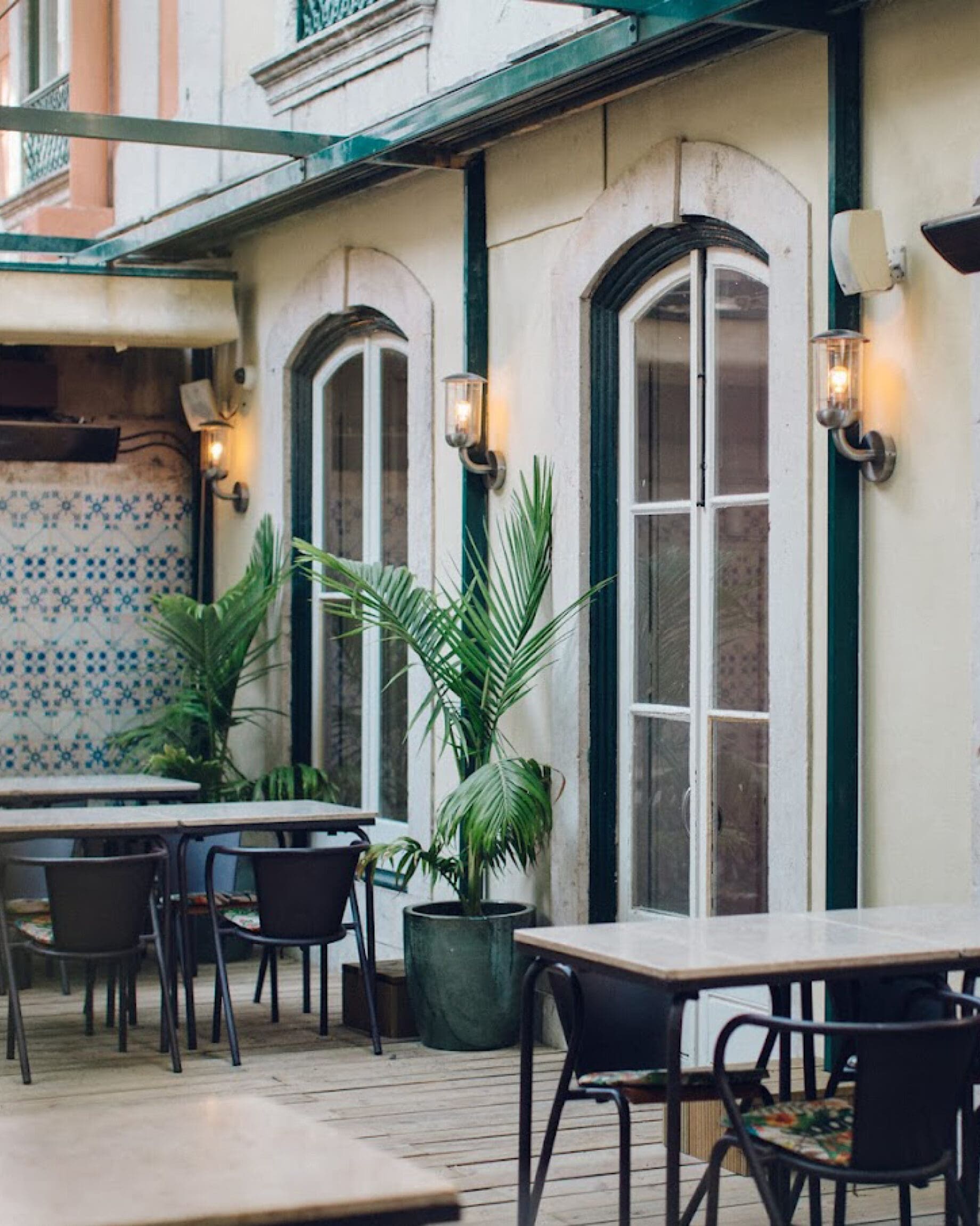 The best co-working spaces for remote working in Lisbon | Decadente cafe at Independente Hostel & Hotel
