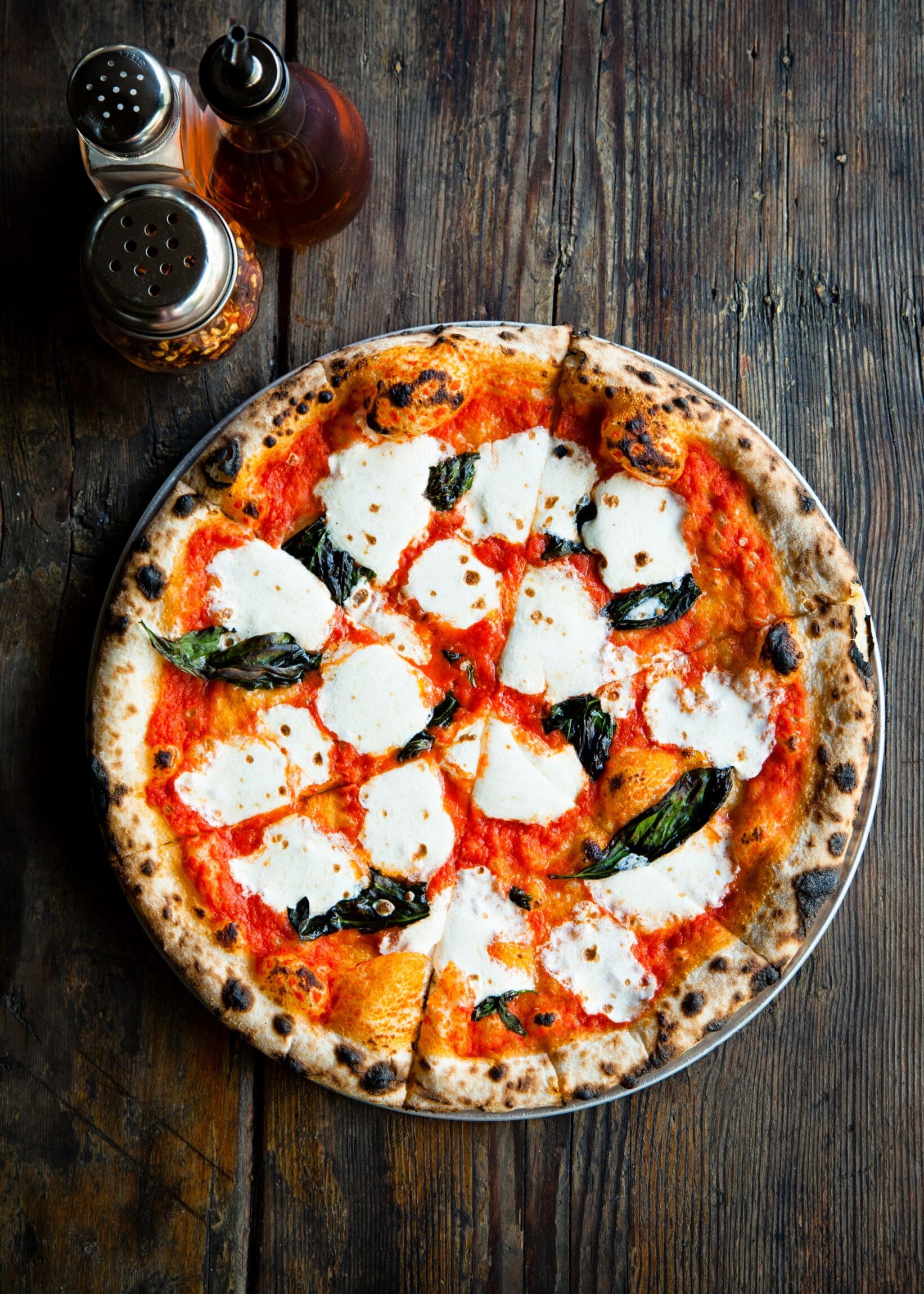The best restaurants in Williamsburg | a pizza at Roberta's
