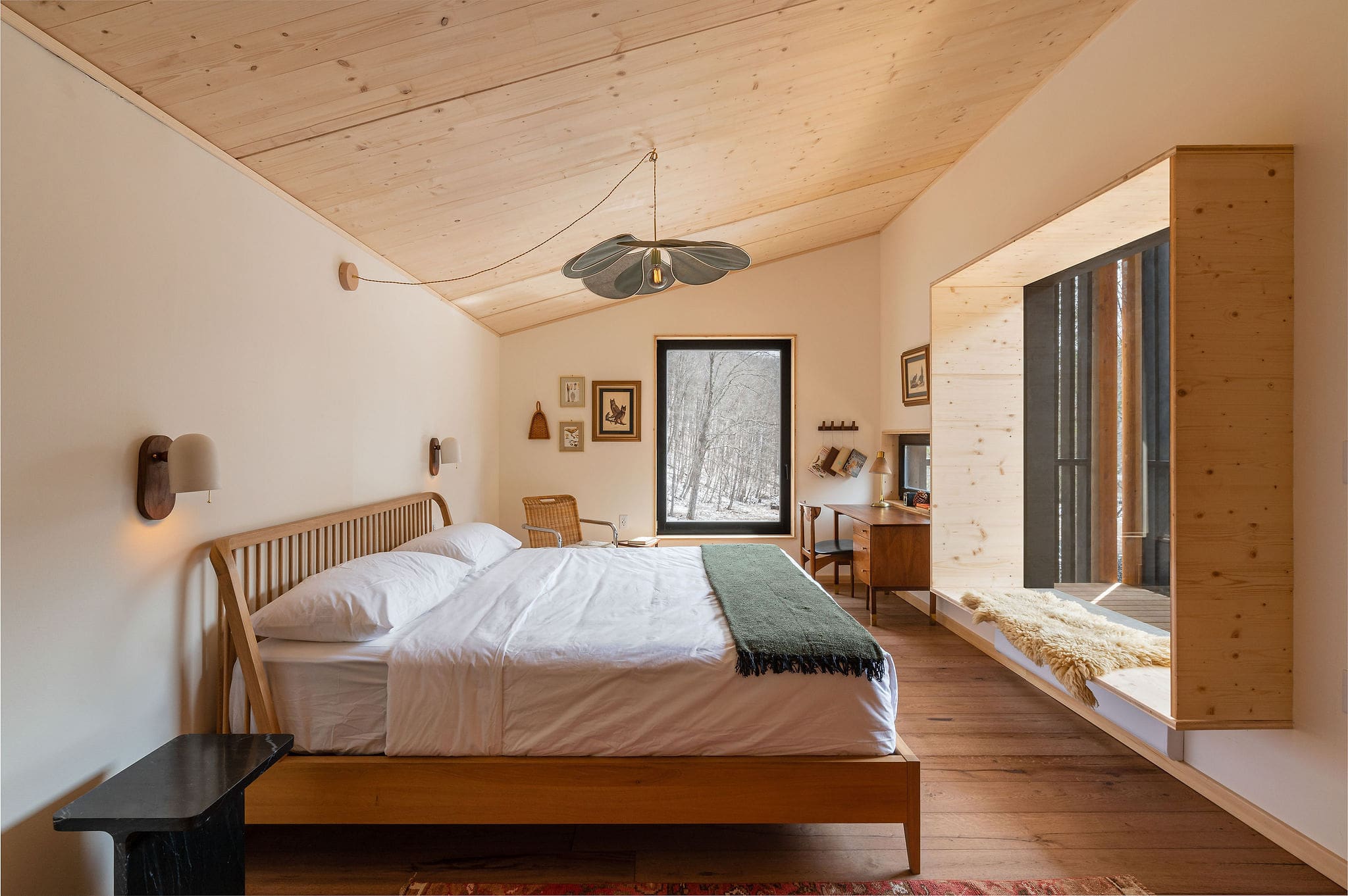 Catskill, New York - A historic Picture-Perfect River Town