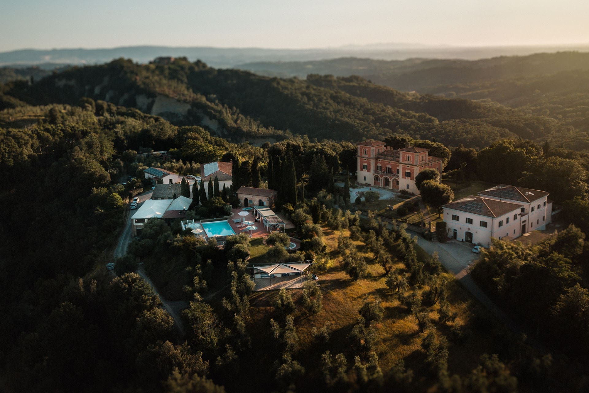 Exterior of Villa Lena in the glorious Tuschany countryside