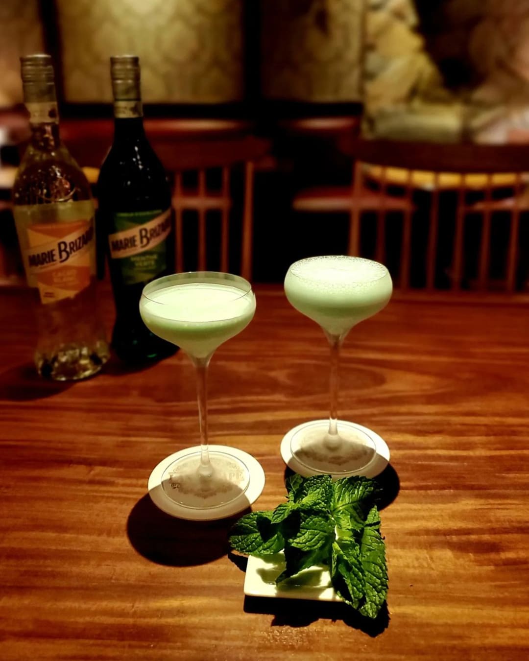The best cocktail bars in Tokyo | A Grasshopper served at Bar Landscape.