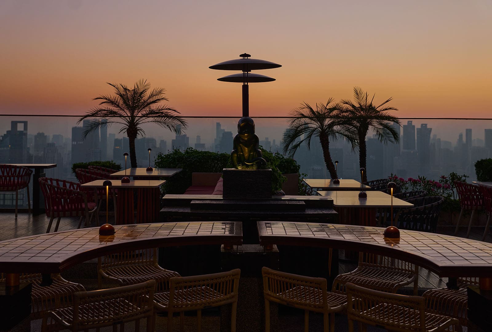 Bar Yard view at Kimpton Maa-Lai