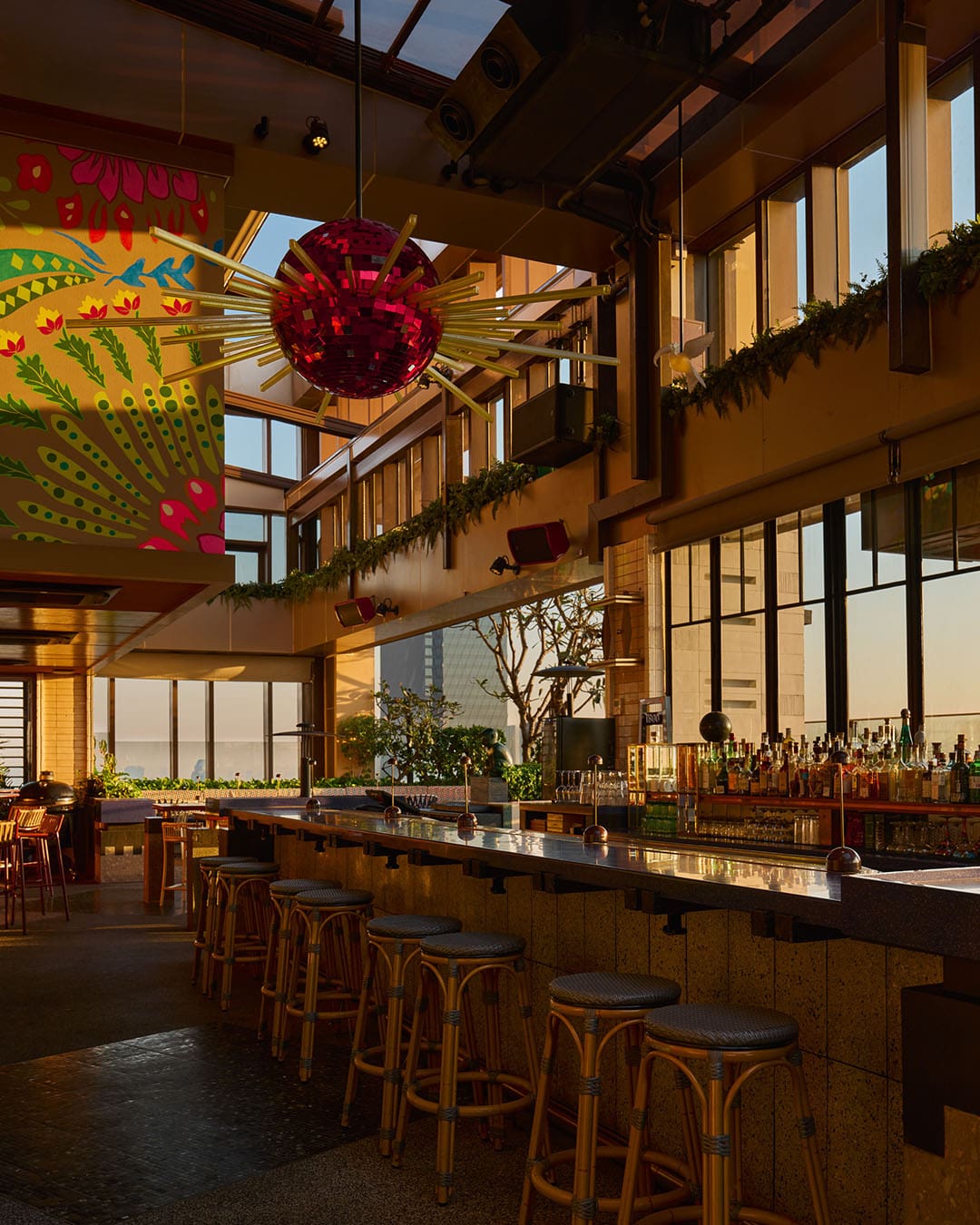 Bar Yard at Kimpton Maa-Lai