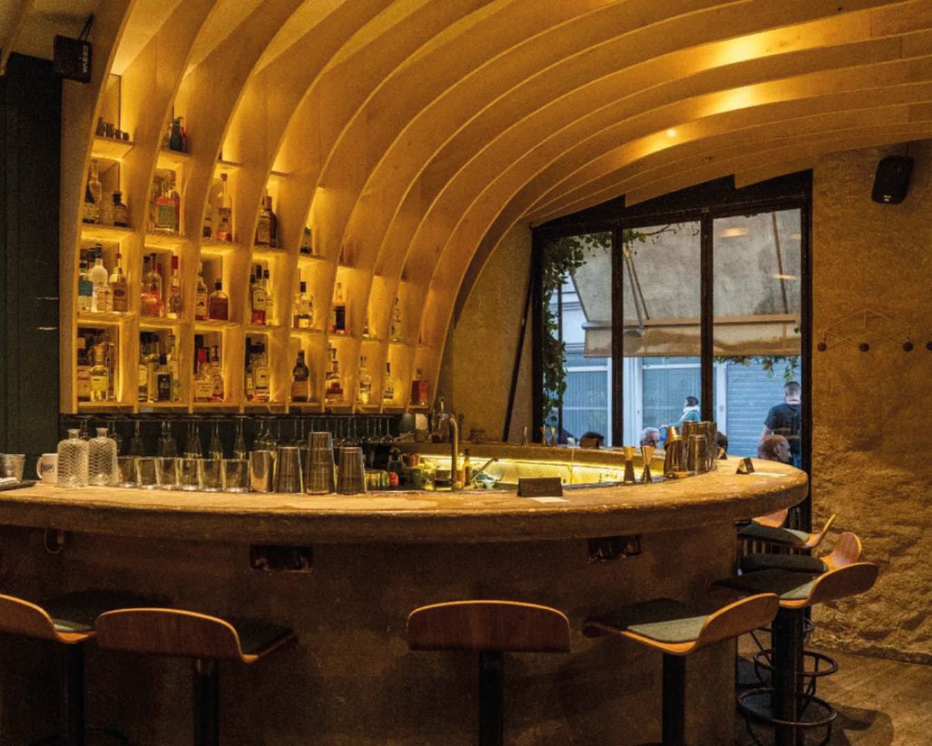The best cocktail bars in Paris | The sculptural, low-lit bar at Gravity