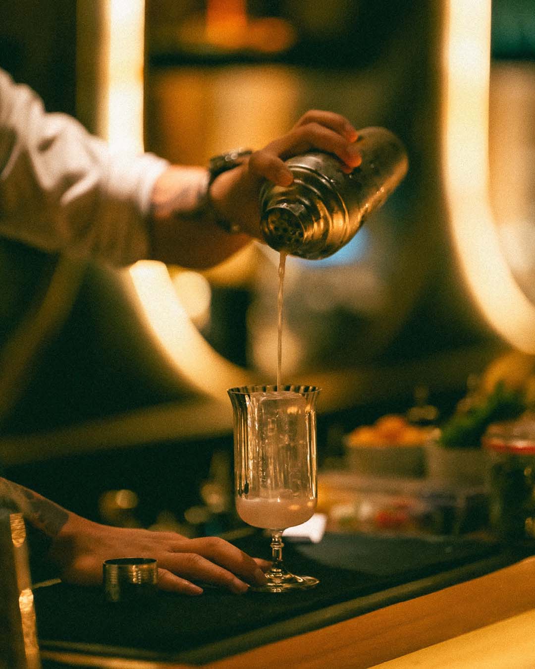 The best restaurants and bars in Bangkok's Thonglor | A cocktail is poured at 008 Bar in Bangkok.