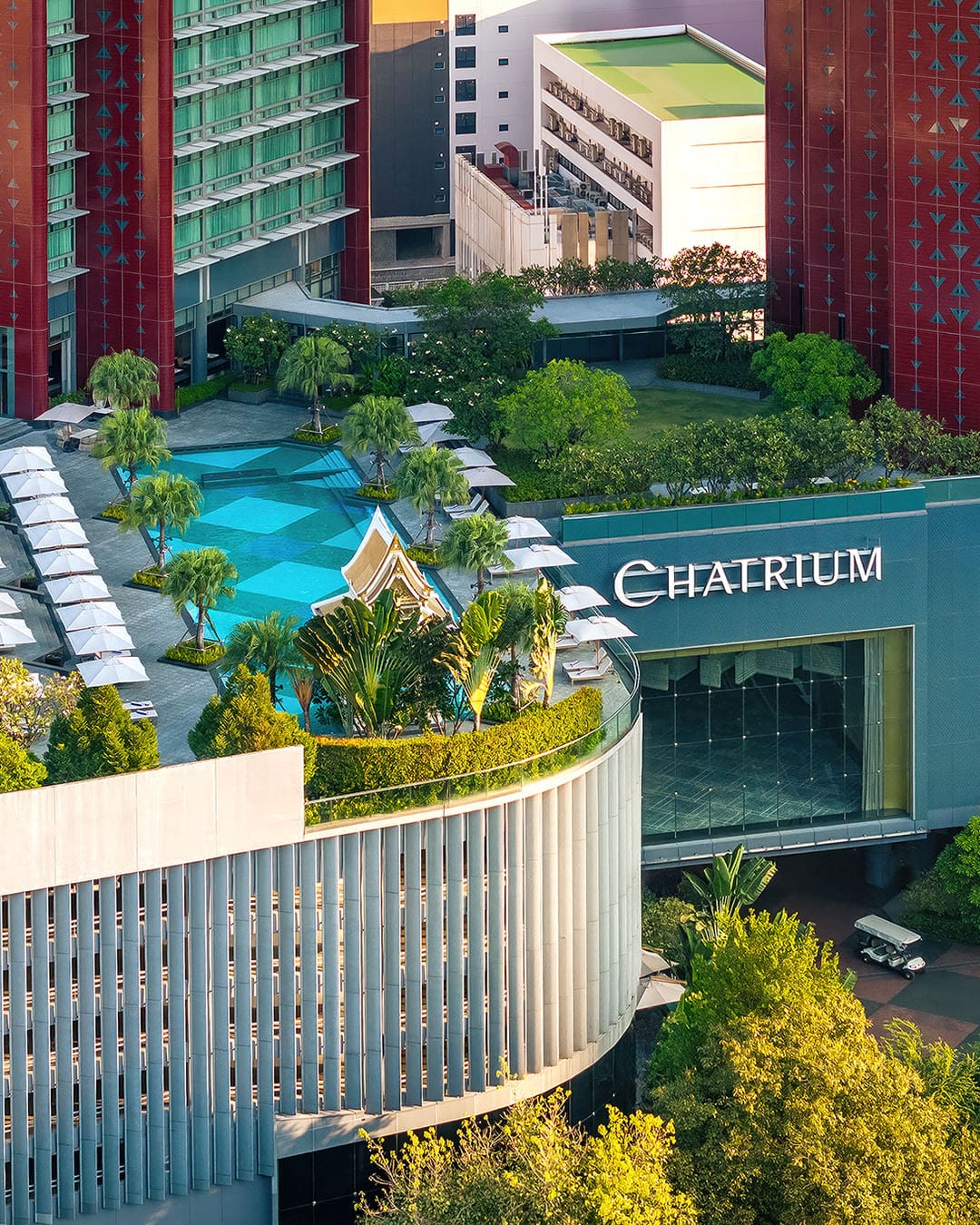 Drone image of Swimming Pool on top of Chatrium hotel