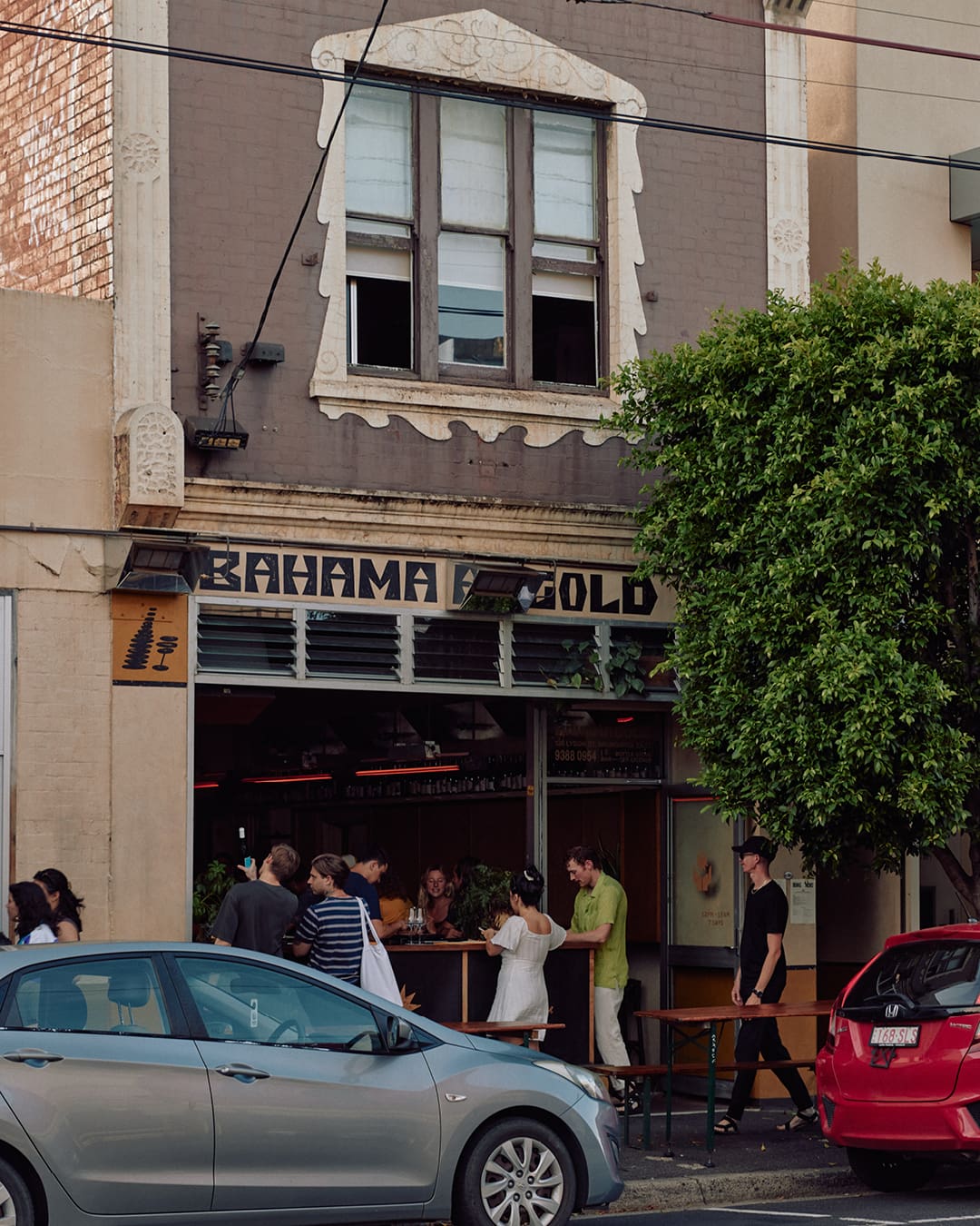 Exterior of Bahama Gold in Brunswick East