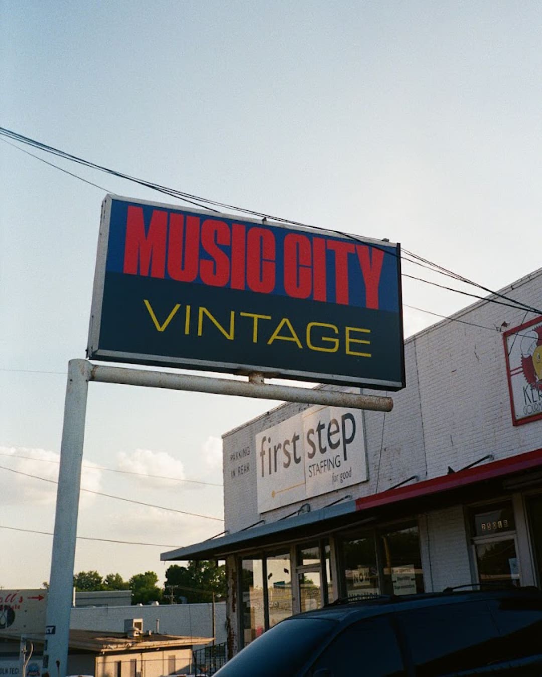 Signage at Music City Vintage, Nashville