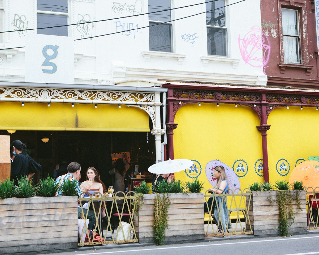 Streetside dining at Gerald's Bar in Calrton North