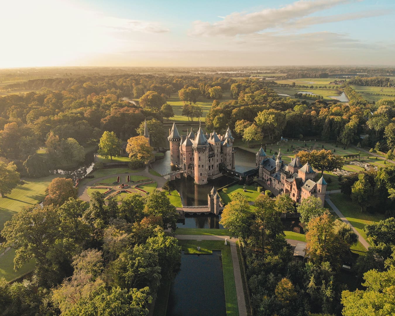 Kasteel de Haar and its surrounding estate.