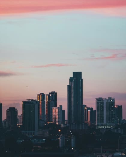 The Singapore skyline at sunset. Photo by Ian Toh