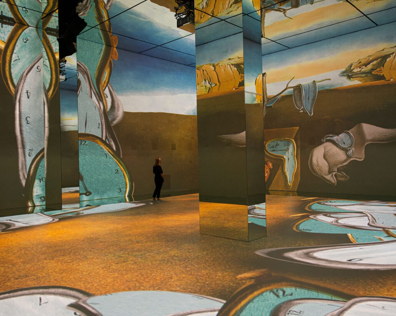 Dali exhibition at Frameless London