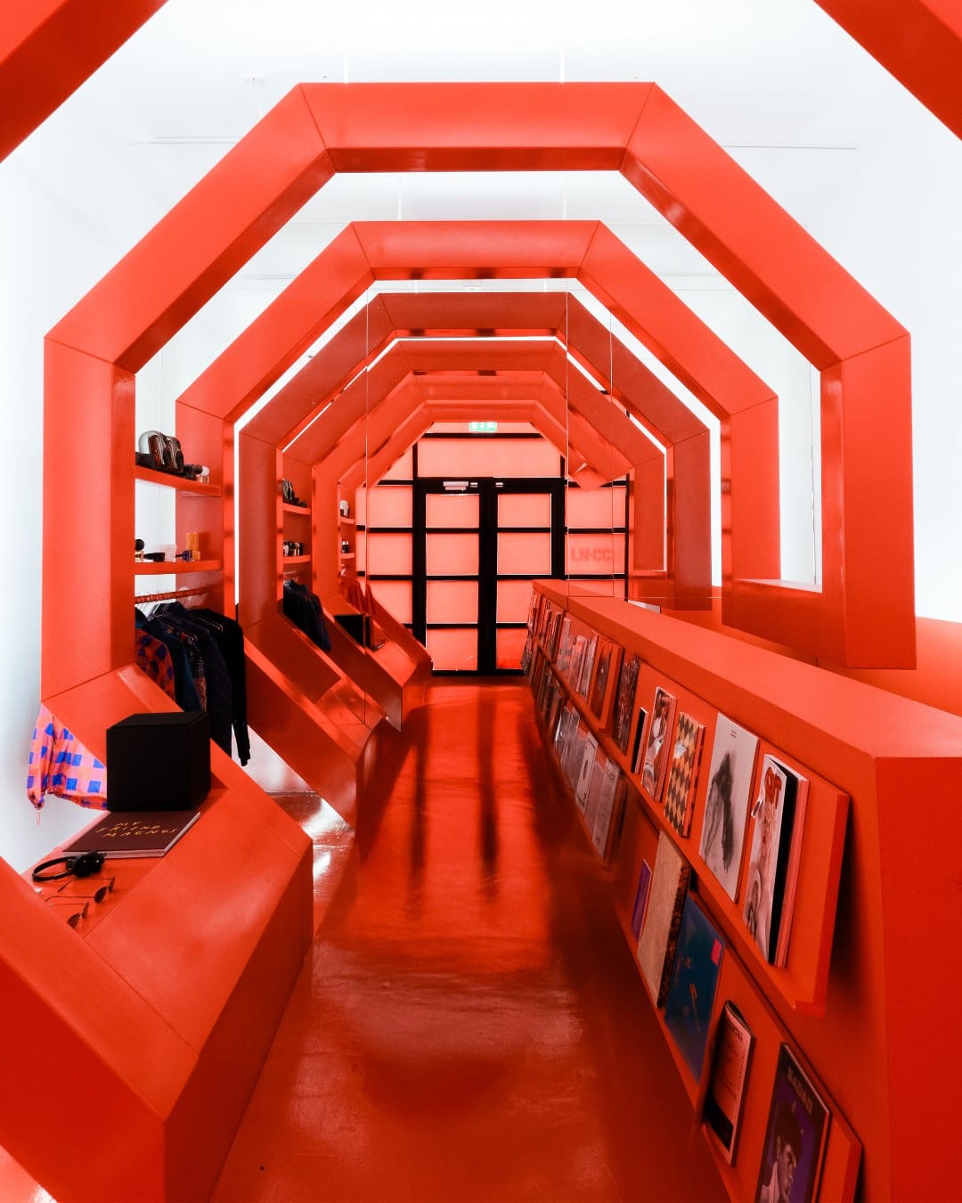 The tunnel entrance in vibrant orange at LN-CC, London