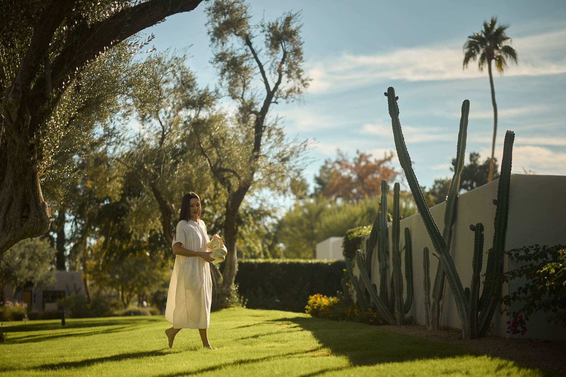 Rika Kova explores the grounds at Andaz Scottsdale. Photography by Matt Martian